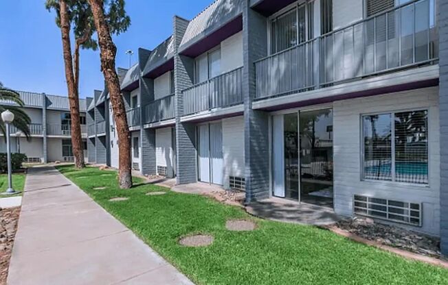 2 beds, 2 baths, $1,200, Unit 241