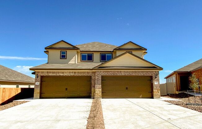 Luxury 3/2 Townhouse in Seguin, Texas