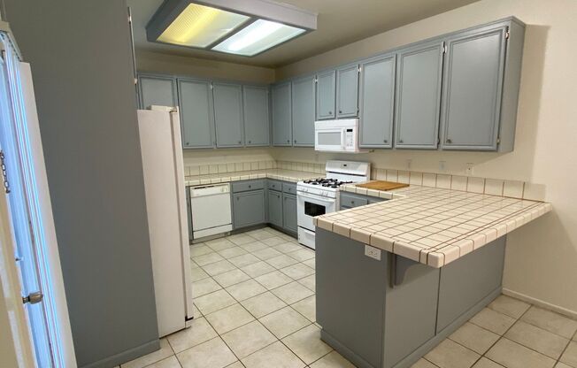 Beautiful 3 Bedrooms in Granite Hills