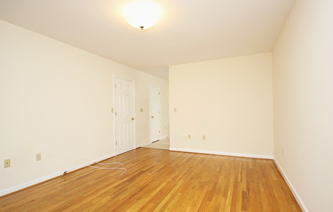 3 beds, 2.5 baths, $1,855, Unit Strib202#A