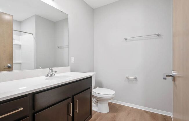 2 beds, 1 bath, 819 sqft, $1,575, Unit 2408
