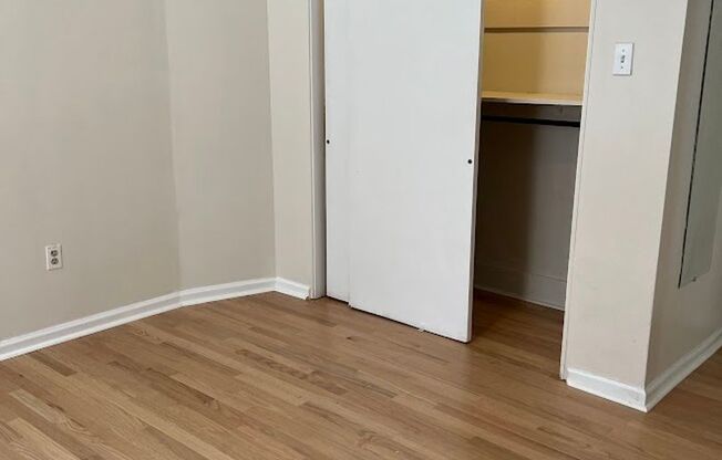 1 bed, 1 bath, $1,550, Unit S7