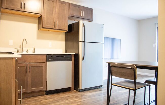 1 bed, 1 bath, 558 sqft, $1,365