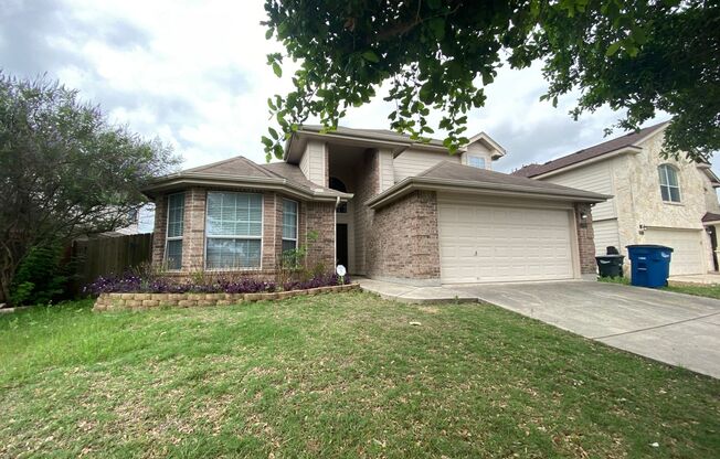 Lots of Space!  3/2.5/2 Two Story Home in Dove Crossing / lofted Game Room / Fridge Included / NBISD