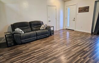 3 beds, 2 baths, $1,395