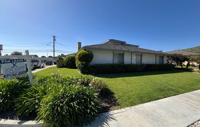 Just For You! Midtown Ventura prime location!