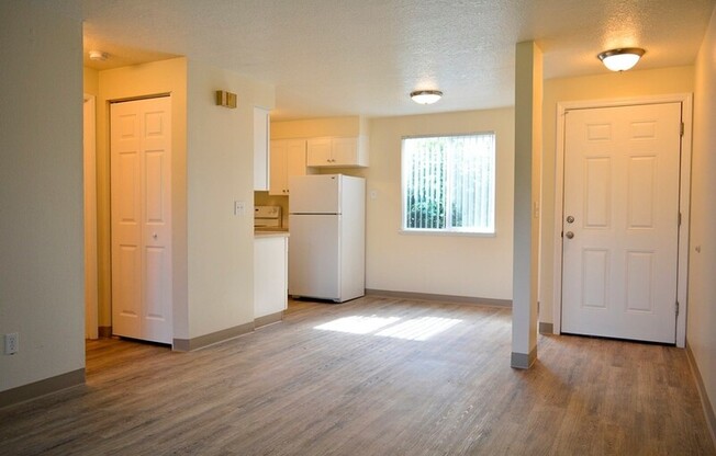 20125 SW TUALATIN VLY HWY