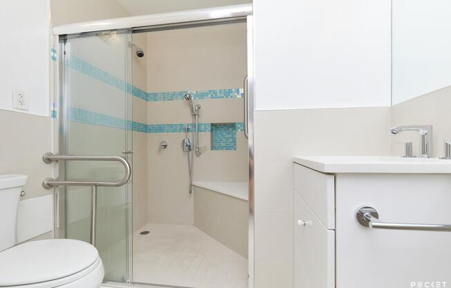 3 beds, 2 baths, 1,200 sqft, $8,295, Unit 25-C