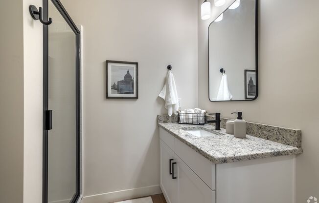 1 bed, 1 bath, 532 sqft, $1,375, Unit 1729-103