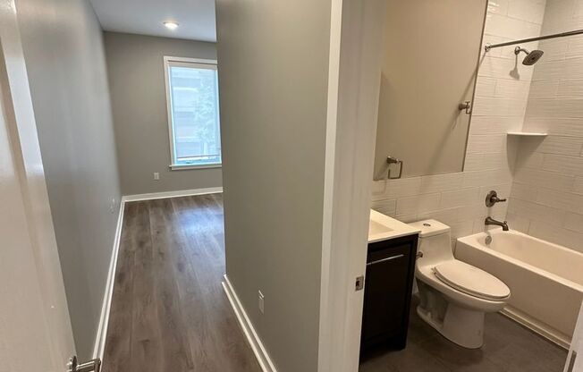 1 bed, 1 bath, 622 sqft, $1,285, Unit 3A