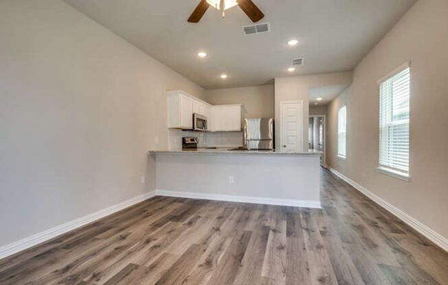 1 bed, 1 bath, 621 sqft, $1,395, Unit 10103A