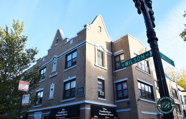 1 bed, 1 bath, 575 sqft, $1,850, Unit 303