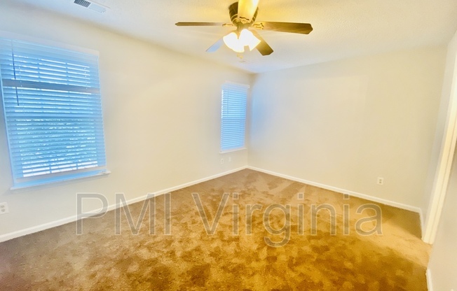 2 beds, 1.5 baths, 1,100 sqft, $1,575