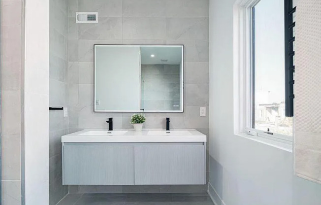 Brand New Luxury Home Brewerytown