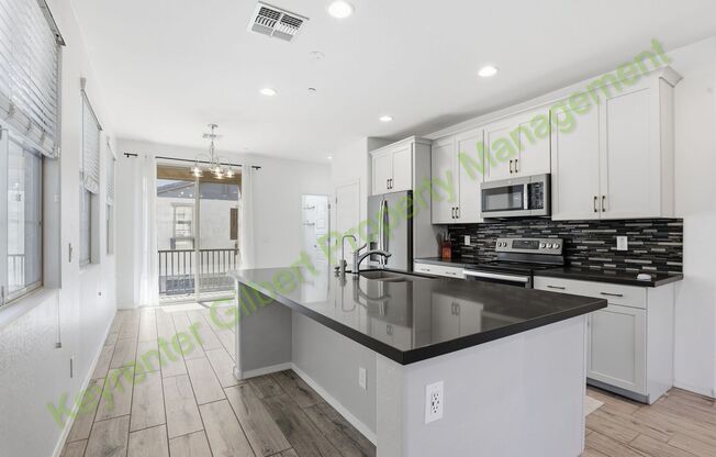 Modern Gilbert Lakeview Townhome in The Lakes at Annecy