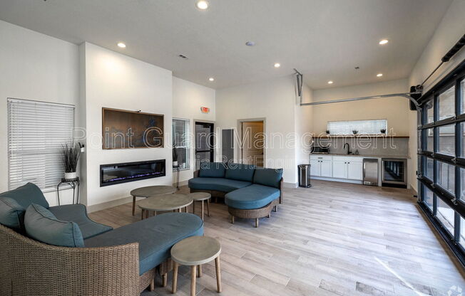 1 bed, 1 bath, 620 sqft, $1,050, Unit 2104