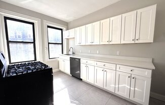 100 Linden St