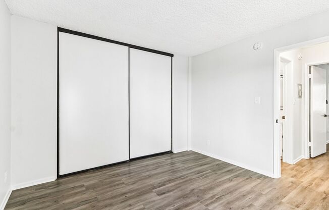 2 beds, 1 bath, 750 sqft, $1,698, Unit 113
