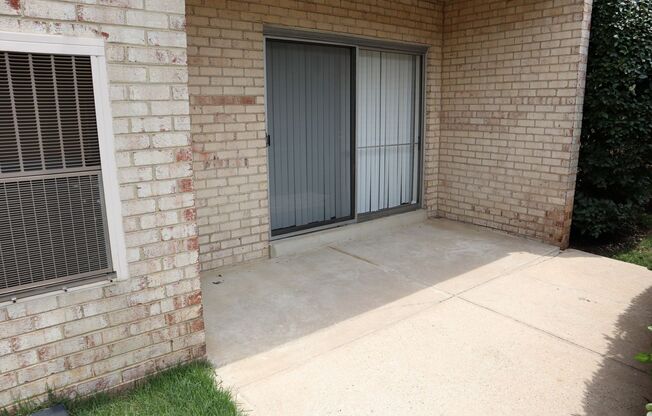 Spacious Ground Floor Condo in Silver Spring