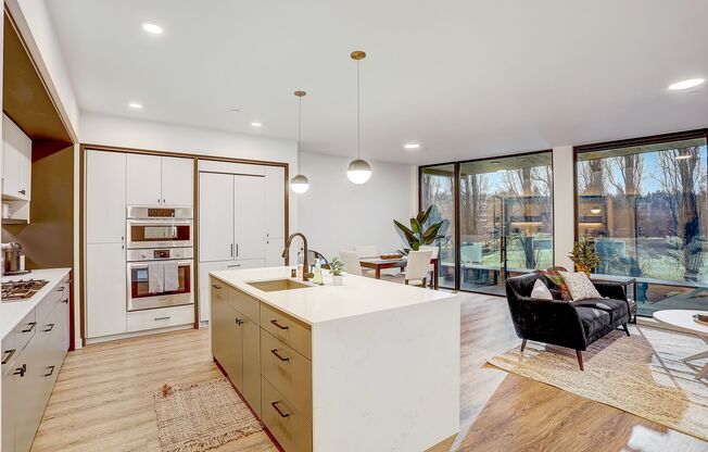 2 beds, 2 baths, 1,140 sqft, $6,195, Unit 324