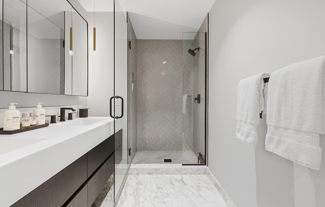 1 bed, 1 bath, 601 sqft, $4,500, Unit 309