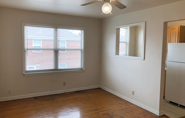 1 bed, 1 bath, 480 sqft, $764, Unit 4442-02