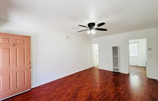 1233 N Ardmore Ave Apartments
