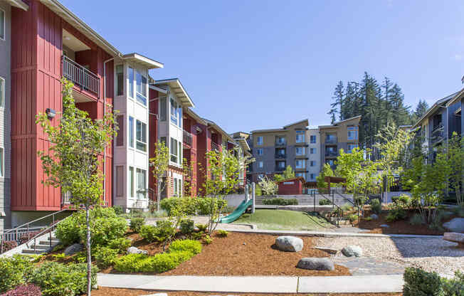 Playground at Discovery Heights, Issaquah, 98029