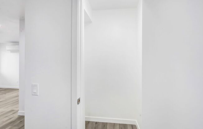 1 bed, 1 bath, 464 sqft, $1,495, Unit 34