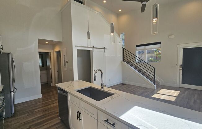 Modern Townhome with off street Parking in Denver