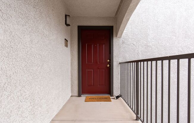 1 bed, 1 bath, $1,600, Unit Building 1 - second floor