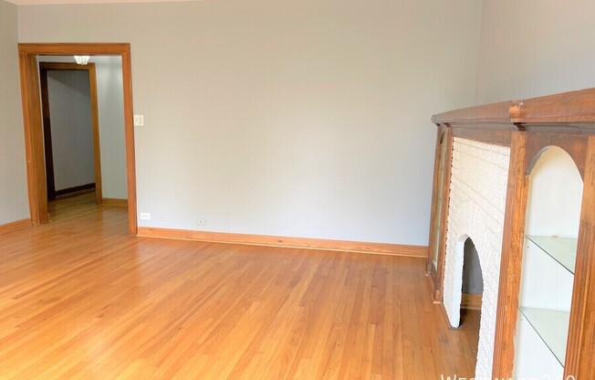 3722 W WILSON AVE