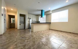 3 beds, 2 baths, 1,150 sqft, $3,495, Unit 205