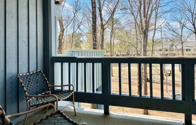 1 BR efficiency w/Utilities Included! In the Gated Community of Fairfield Harbour!!