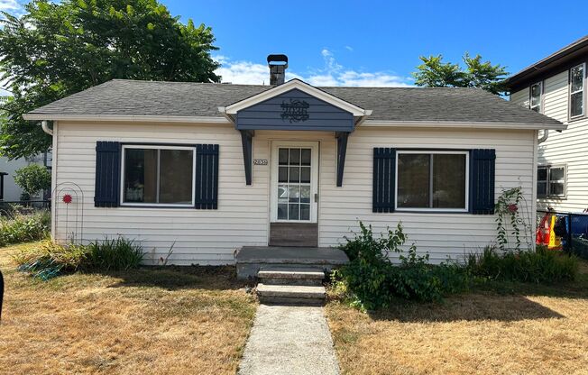 Charming Cottage in Downtown Washougal