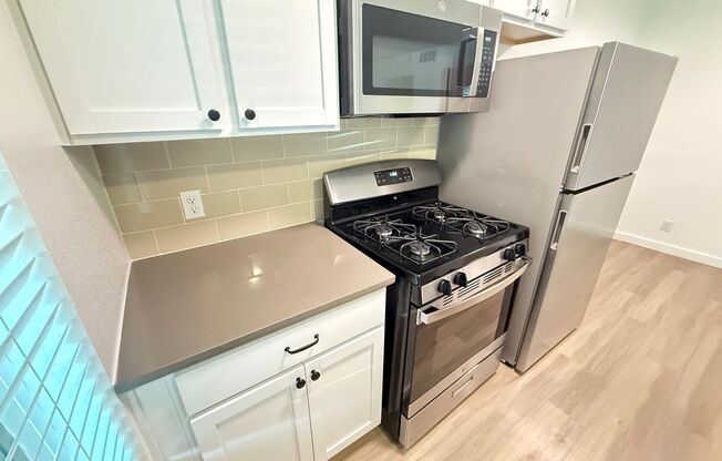 1 bed, 1 bath, 580 sqft, $1,344, Unit PEN-109A