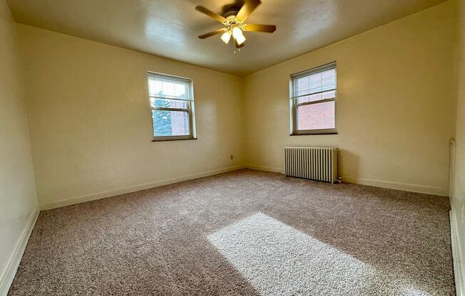 1 bed, 1 bath, $875, Unit 49