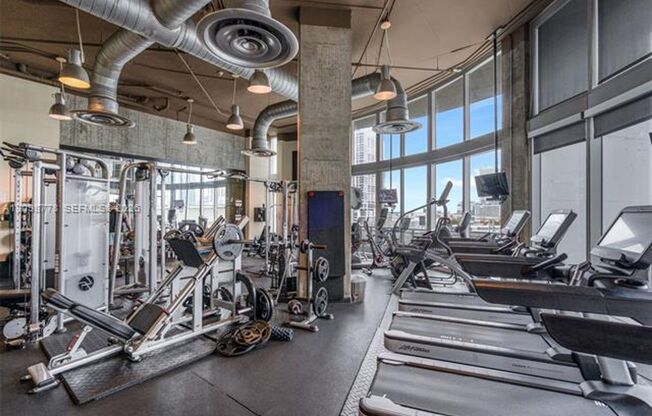 2 beds, 2 baths, $4,500, Unit # 3124