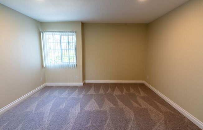 2 beds, 2 baths, 1,220 sqft, $2,948, Unit 305