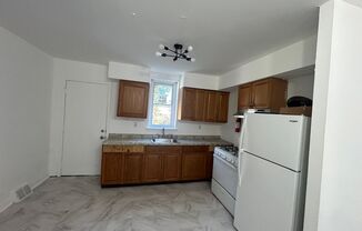 2 beds, 1 bath, $1,195