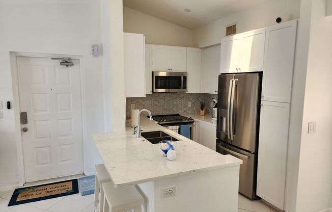 2 beds, 2 baths, $2,695