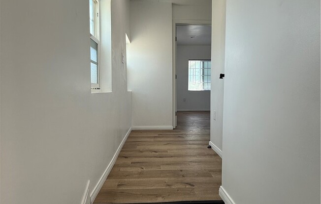 1789 W 37 DR