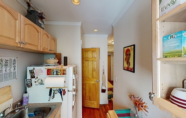 Studio, 1 bath, 450 sqft, $2,195, Unit 18