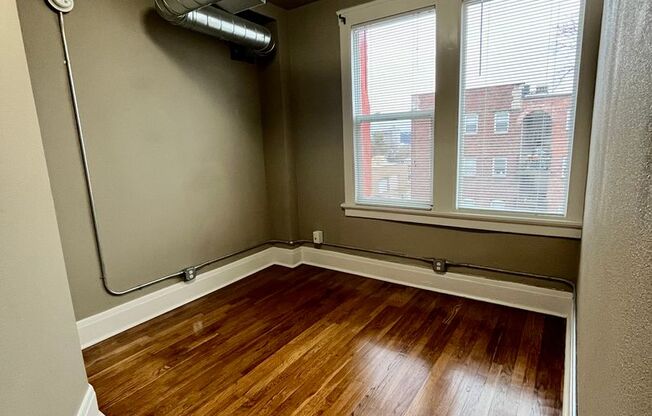 1 bed, 1 bath, 630 sqft, $850, Unit 2243304