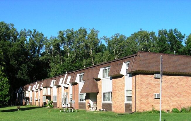 Meadow Creek Apartments