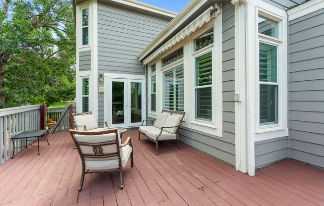 Executive home in Littleton next to Horseshoe Park