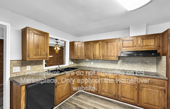 136 OLD MEADOWBROOK RD