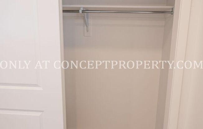 3 beds, 2 baths, 1,150 sqft, $2,799, Unit 220