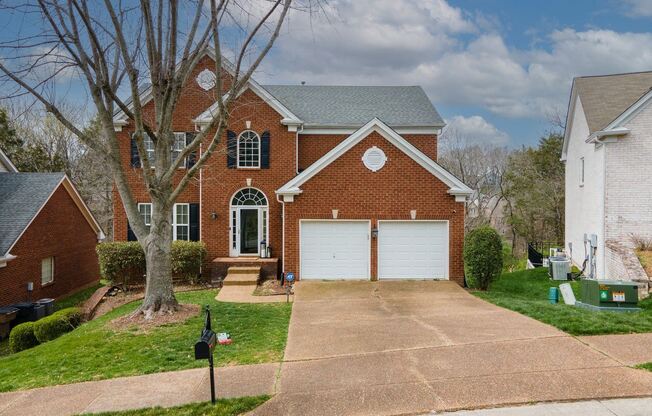 212 Sterling Oaks Pl