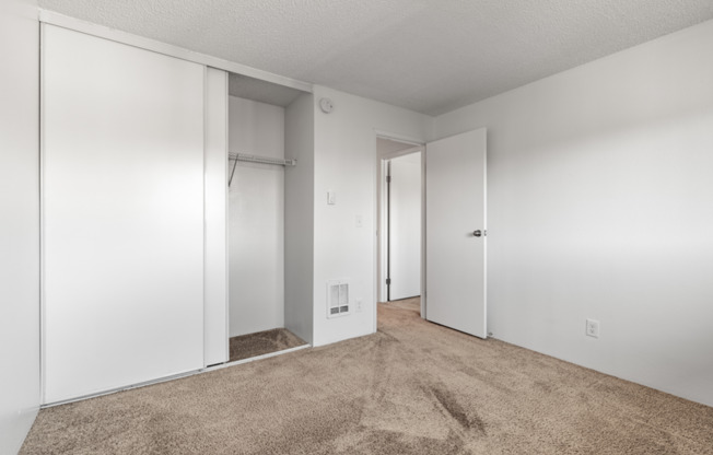 2 beds, 1 bath, 745 sqft, $1,685